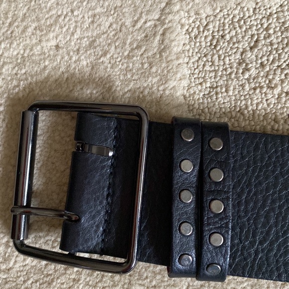 Miu Miu black leather  belt - Picture 10 of 12